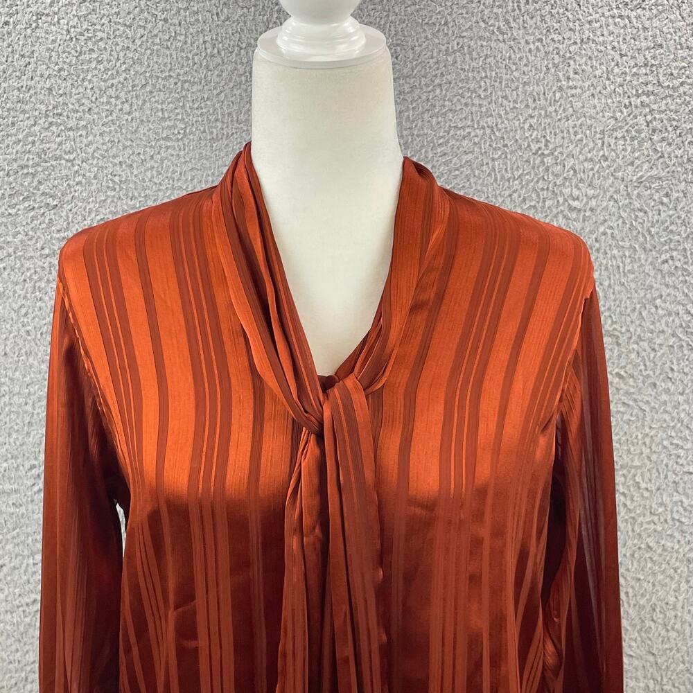 Chicos Blouse Womens Medium Bow Shadow Stripe Top Satin Terracotta Rust Sz 1 NWT - Picture 4 of 13